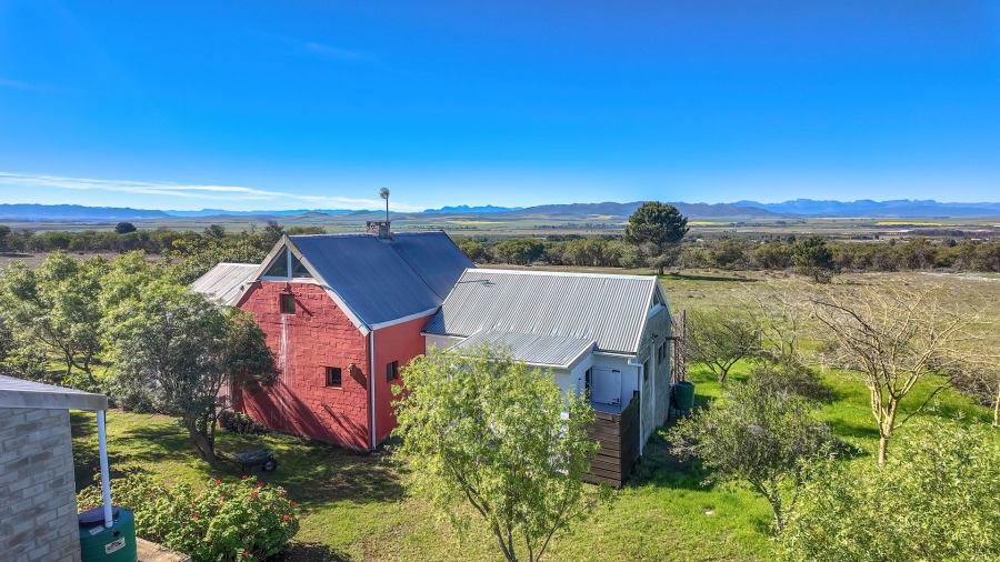 2 Bedroom Property for Sale in Cape Farms Western Cape